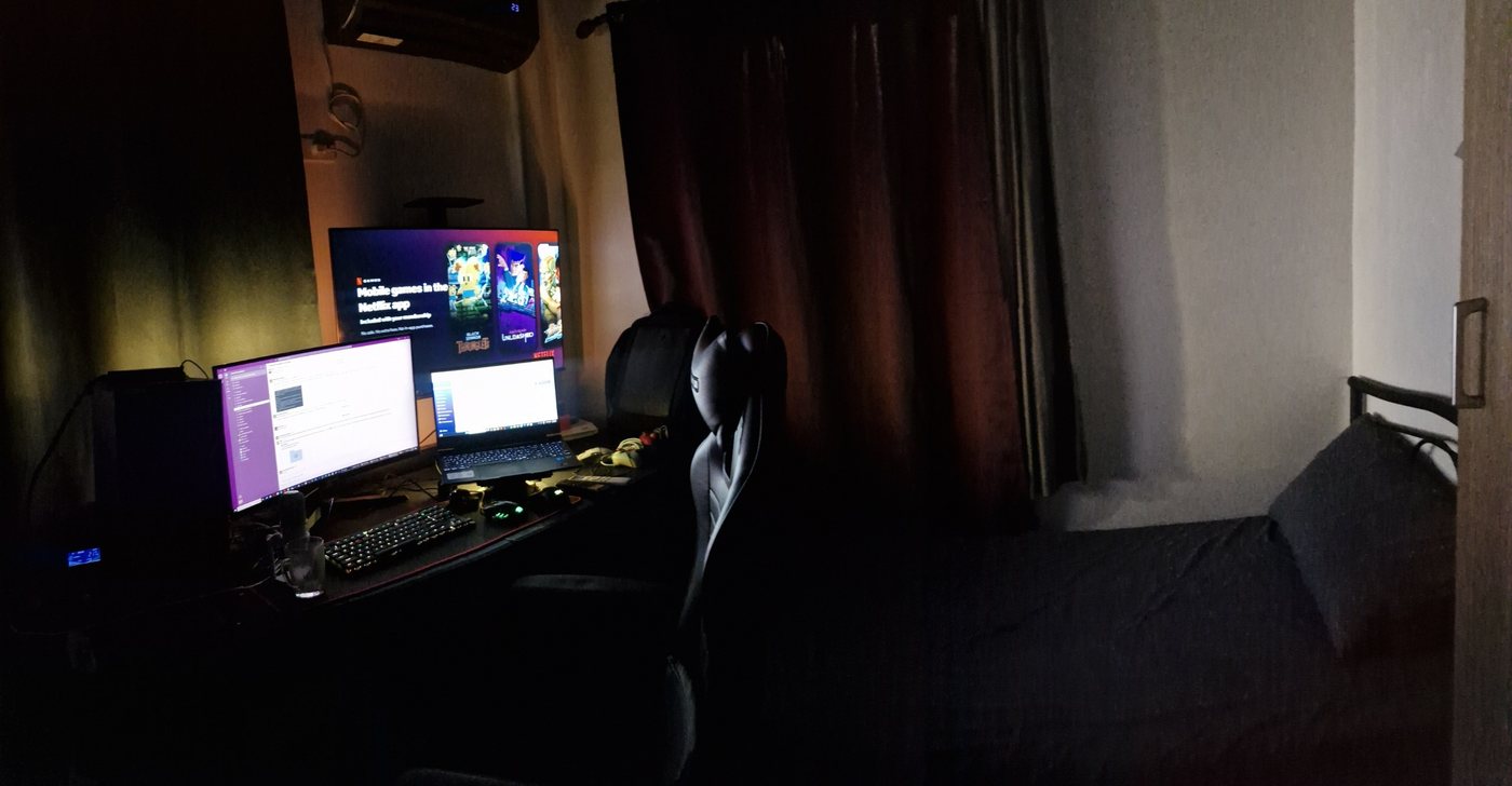 Chris's desk: dual-monitor setup